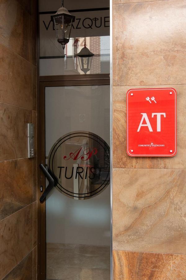 Apartamento Ap Turist Velázquez Alicante Exterior foto