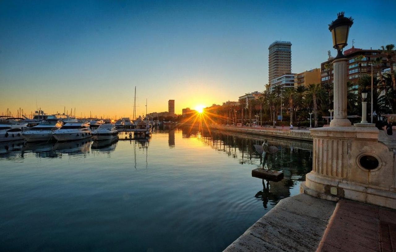 Apartamento Ap Turist Velázquez Alicante Exterior foto