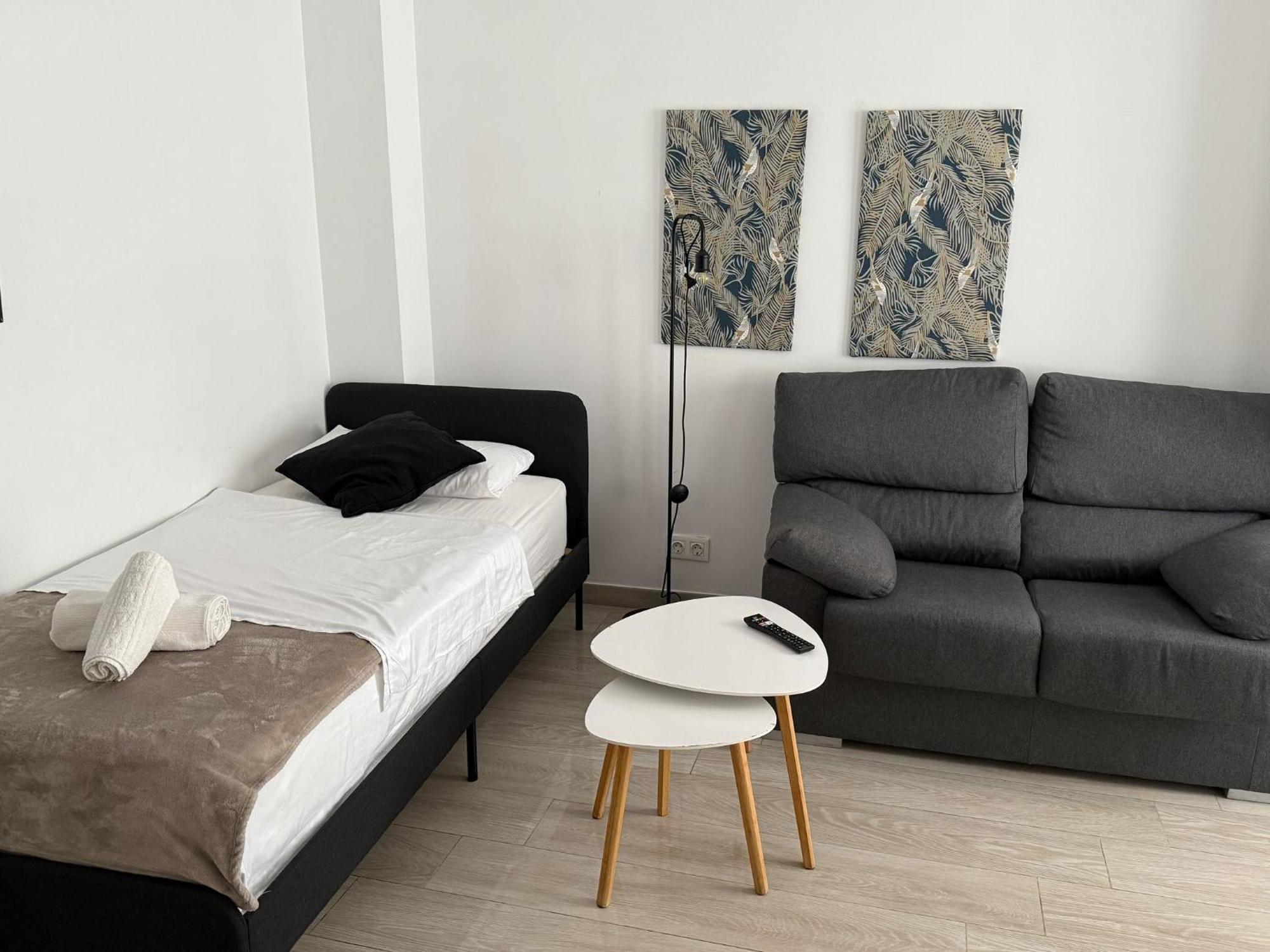 Apartamento Ap Turist Velázquez Alicante Exterior foto