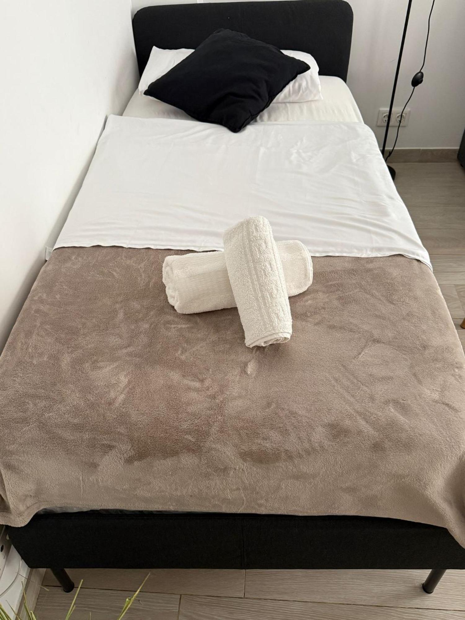 Apartamento Ap Turist Velázquez Alicante Exterior foto